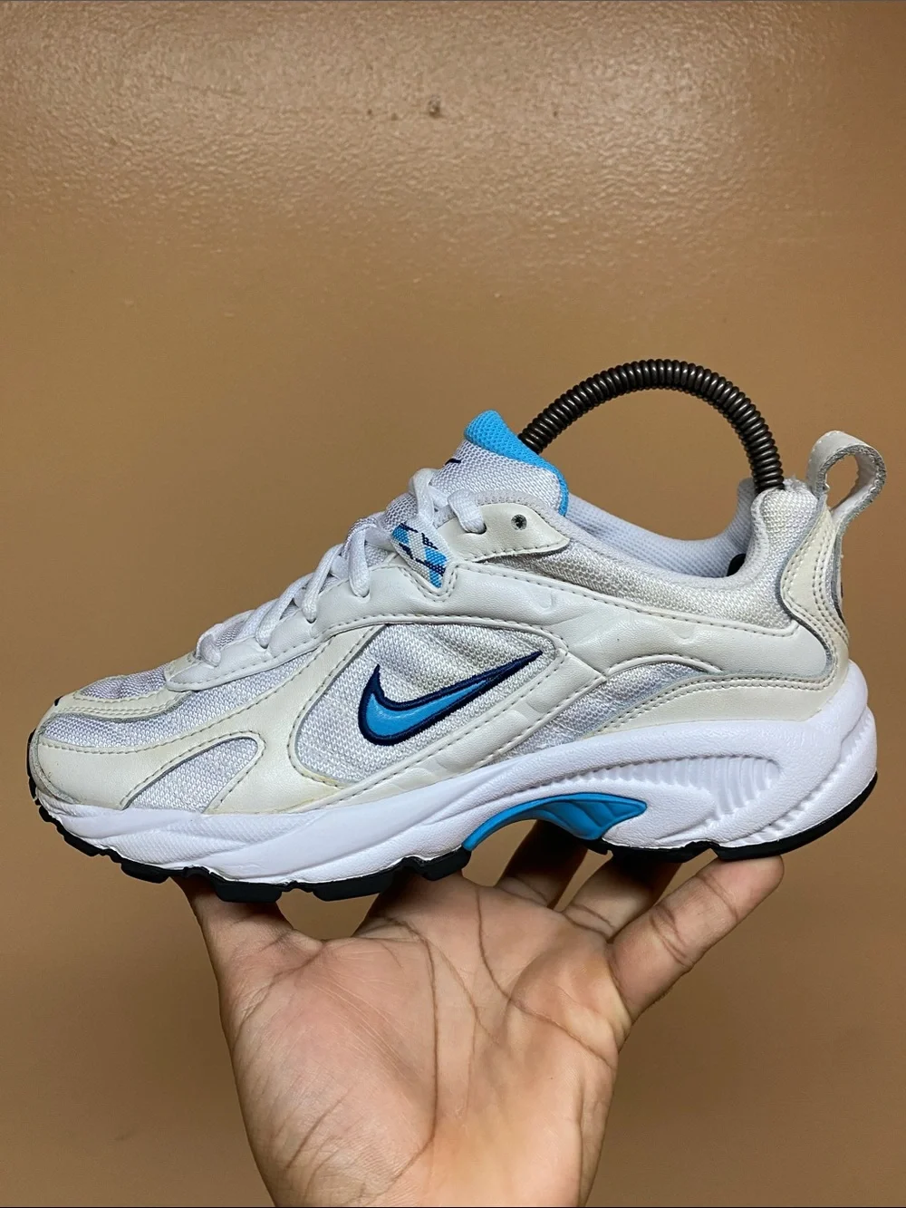 Rare 2009 Nike Xccelerator TR Women’s Running Sneakers Size 7 “White Cream Blue”